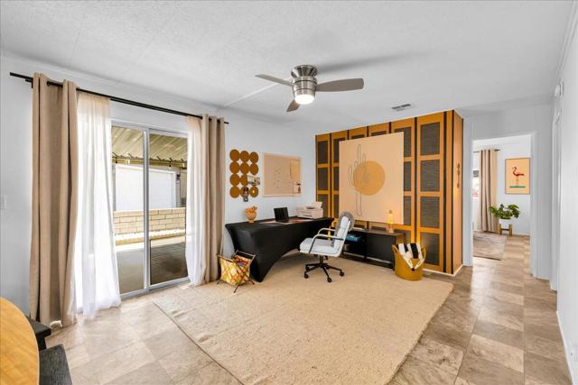 72967 Cabazon Peak Drive, Palm Desert CA: https://media.crmls.org/mediaz/8ea0675d-cdf1-463e-a28d-91fedadecd5f.jpg