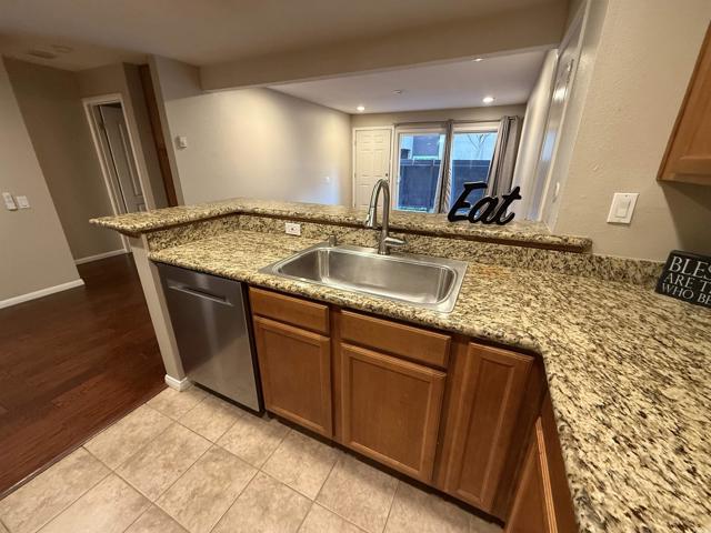 Detail Gallery Image 15 of 28 For 3456 Castle Glen Dr #173,  San Diego,  CA 92123 - 1 Beds | 1 Baths