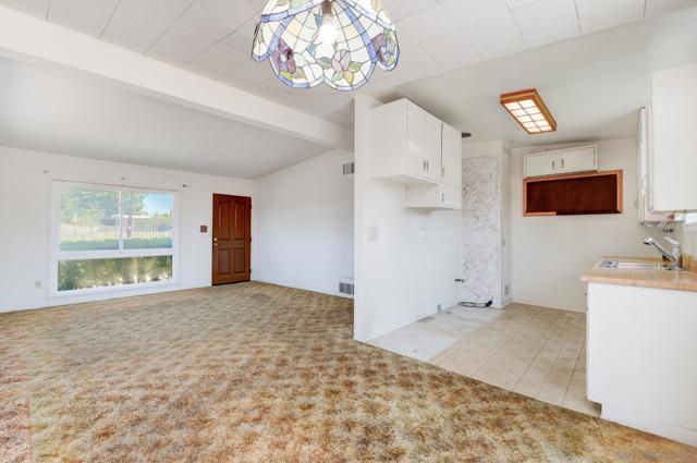4725 Conrad Ave, San Diego CA: https://media.crmls.org/mediaz/8ea1954e-e067-40b3-bdee-e361ad3f4dc9.jpg