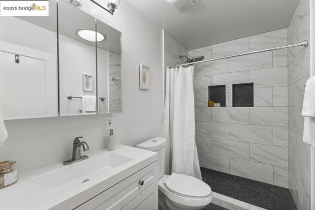 615 Manuel Dr, Novato CA: https://media.crmls.org/mediaz/8ea207d2-b33e-45cd-acfe-b52299502452.jpg