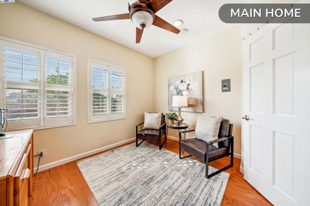 507 Maple St, Livermore CA: https://media.crmls.org/mediaz/8ea509c3-2500-4f31-a9f6-c4d218023f7e.jpg