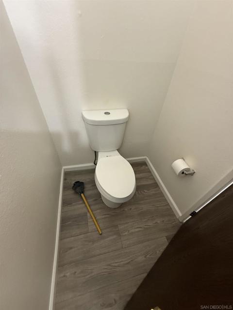 1034 Leland St, Spring Valley CA: https://media.crmls.org/mediaz/8ea67180-b531-4320-8b9a-c71088921a9c.jpg