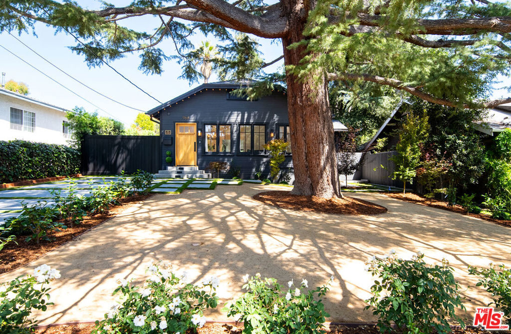 MLS #25608887 image #2