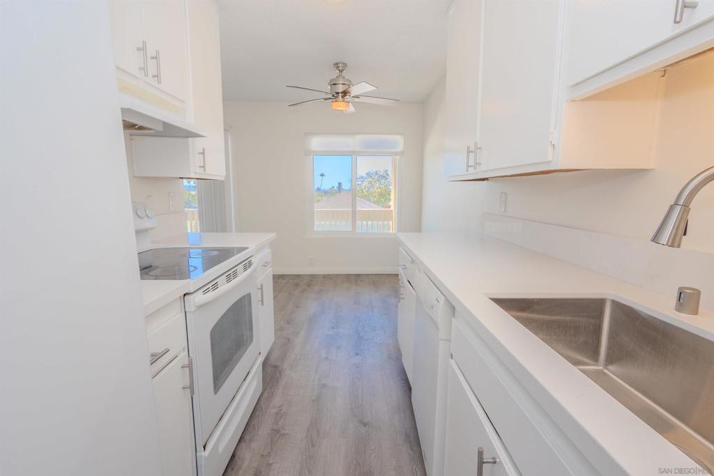 1855 Diamond St - photo 8