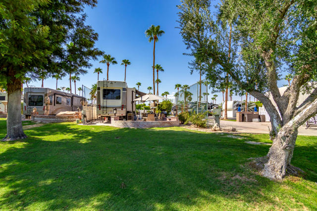 69411 Ramon Road, Cathedral City CA: https://media.crmls.org/mediaz/8ea904f3-7670-4d11-8bd0-fcf6be593936.jpg