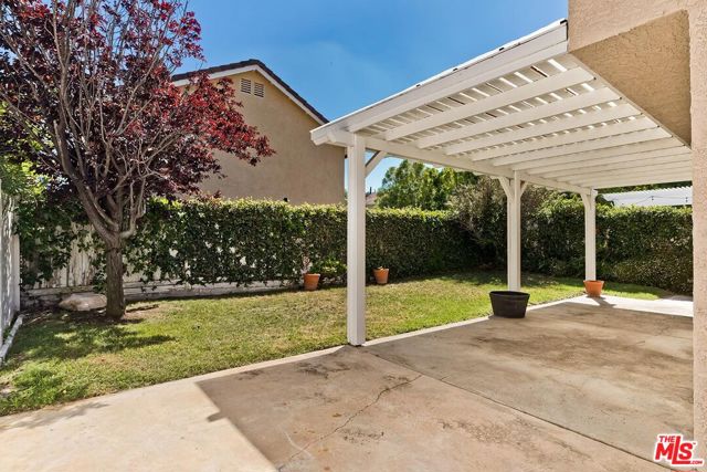 26816 Cactus Trail, Agoura Hills CA: https://media.crmls.org/mediaz/8ea90cad-c989-439d-94ec-4c0a1ba2d464.jpg