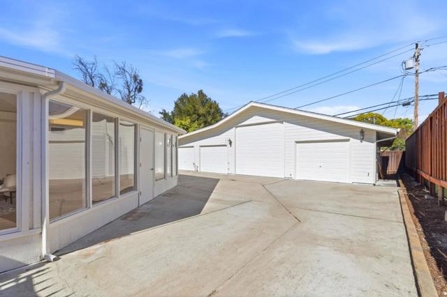 22141 Wallace Drive, Cupertino CA: https://media.crmls.org/mediaz/8eab27e3-4e0e-4c85-ad4f-bcf97d33a7ca.jpg