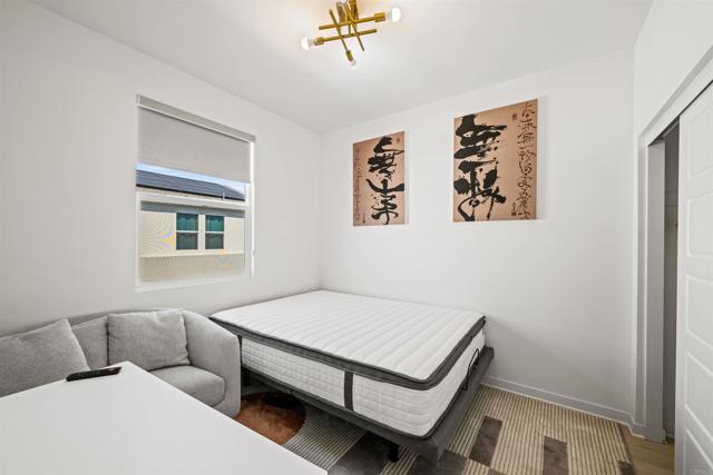 10422 Adamson Way, San Diego CA: https://media.crmls.org/mediaz/8eab4f3b-ccc2-48ea-b3d2-f38566a2586d.jpg