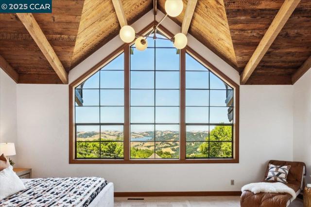 357 El Toyonal, Orinda CA: https://media.crmls.org/mediaz/8eab8ac7-8326-416e-bd7c-5755668ceb11.jpg