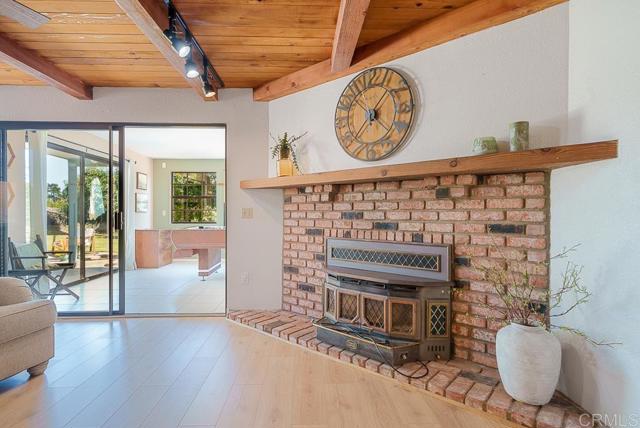 1139 Big Oak Ranch Rd., Fallbrook CA: https://media.crmls.org/mediaz/8eac0c23-cf42-40d1-8400-8e85ac5b53b0.jpg