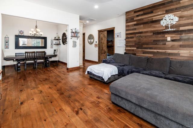 Detail Gallery Image 8 of 25 For 3605 Olive Hill Rd, Fallbrook,  CA 92028 - 3 Beds | 2 Baths