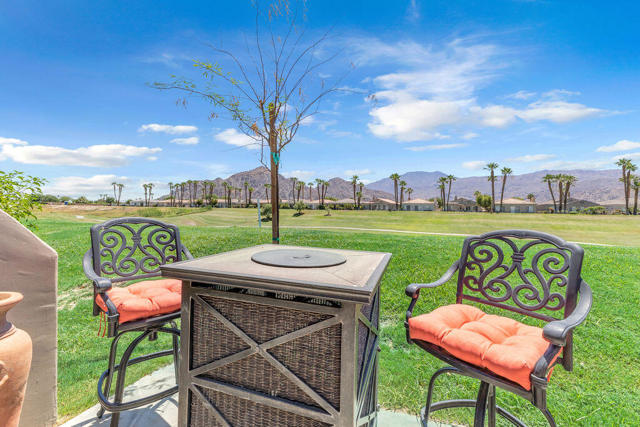 78079 Calle Norte, La Quinta CA: https://media.crmls.org/mediaz/8eaeb2ee-668d-4f6e-87ba-e469d4fea868.jpg