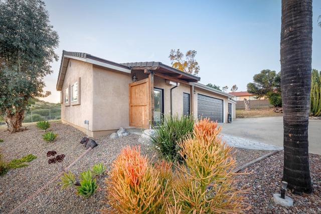 Detail Gallery Image 27 of 40 For 15420 Sierra Grande, Valley Center,  CA 92082 - 4 Beds | 3 Baths