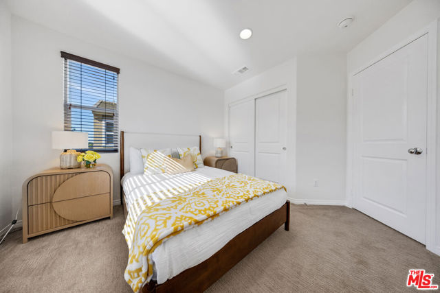 19 Linden Lane, Temple City CA: https://media.crmls.org/mediaz/8eaf66b2-9835-414a-bfe7-2b57de6d13a0.jpg