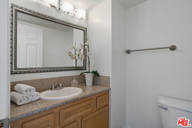 3546 Clarington Avenue, Los Angeles, California 90034, 2 Bedrooms Bedrooms, ,2 BathroomsBathrooms,Condominium,For Sale,Clarington,24426845