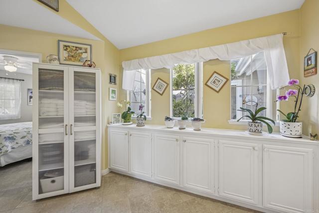 395 Pismo Bay Court, Oceanside CA: https://media.crmls.org/mediaz/8eb221f4-3ce6-44ed-abe4-c90c58a46f9b.jpg