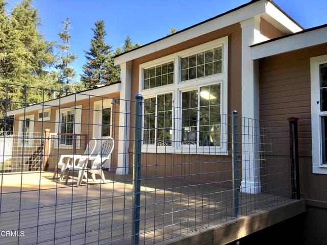 29331 Albion Ridge Road, Albion CA: https://media.crmls.org/mediaz/8eb37bf0-7335-4934-bc77-ff44e95021fe.jpg