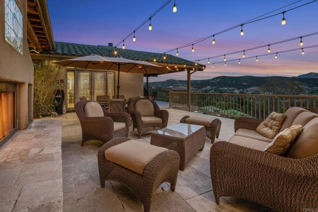 18351 WOODS HILL, Ramona CA: https://media.crmls.org/mediaz/8eb415fb-a17a-4f49-9ad7-a3000e5e4117.jpg