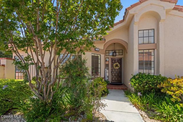 234 Country Club Drive, Simi Valley CA: https://media.crmls.org/mediaz/8eb4b83b-218a-4d1a-a221-d7c8a94488d5.jpg
