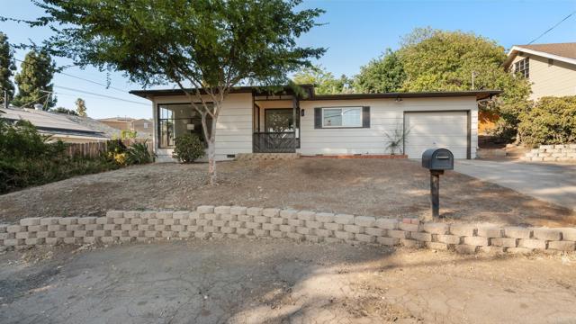 Detail Gallery Image 3 of 42 For 9318 Campo Rd, Spring Valley,  CA 91977 - 3 Beds | 2 Baths