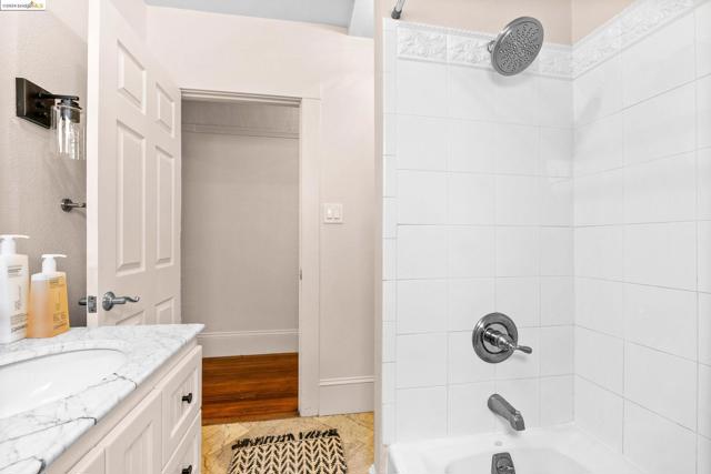 Image 27 of 48 For 6021 Monadnock Way