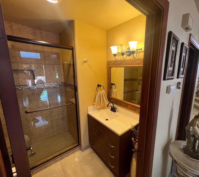 Image 12 of 23 For 28325 Avenida Condesa