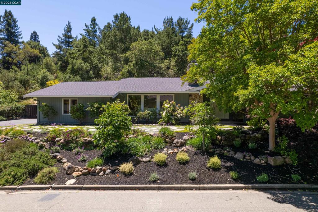 59 Lynwood Pl