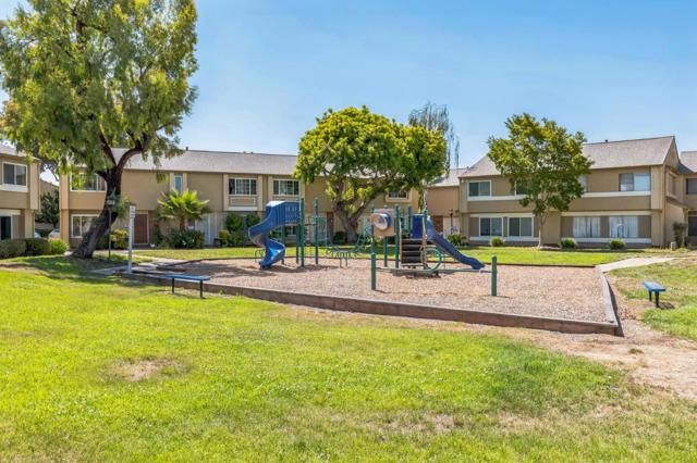 4221 Solar Circle, Union City CA: https://media.crmls.org/mediaz/8eb5f59c-9683-4183-925b-b0be780e8069.jpg