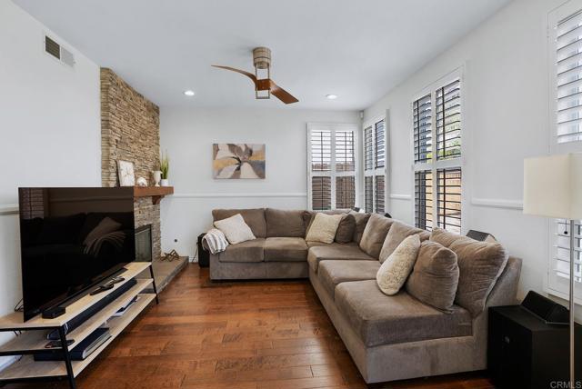 2383 Peacock Valley Road, Chula Vista CA: https://media.crmls.org/mediaz/8eb66648-28da-401c-88df-335ddb749d43.jpg