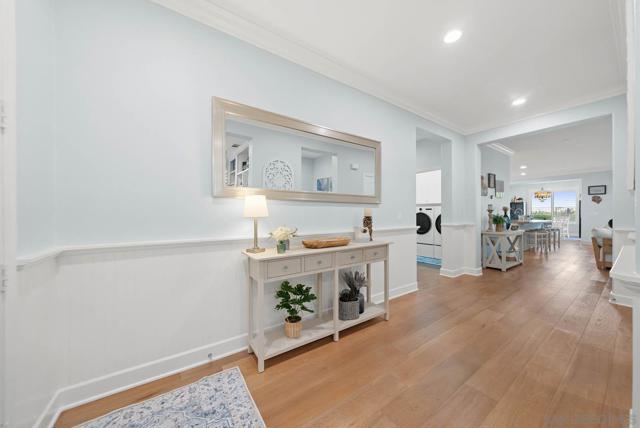 542 Adobe Estates Dr, Vista CA: https://media.crmls.org/mediaz/8eb7ba3e-95c2-4051-9a98-35b1acdd07fb.jpg