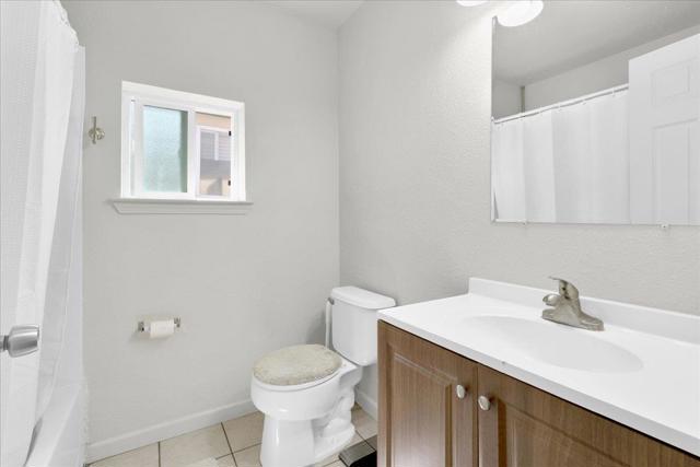 23 Capitol Street, Salinas CA: https://media.crmls.org/mediaz/8eb7d71c-f6e2-4741-8bf5-43eacb479685.jpg