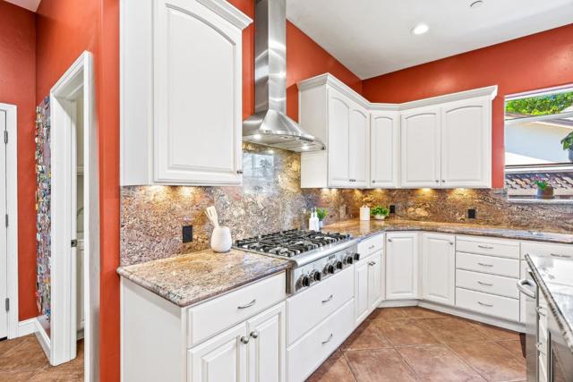 34150 Cartwright Place, Fremont CA: https://media.crmls.org/mediaz/8eb83f32-6394-4544-a70d-184abcbc381d.jpg