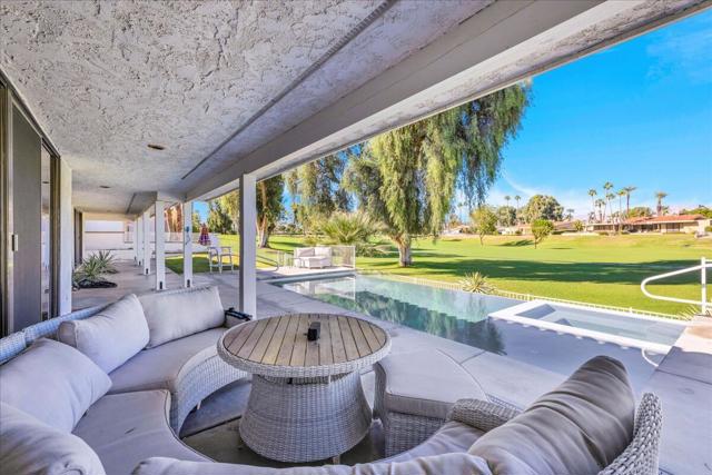 79100 Barwick Place, Bermuda Dunes CA: https://media.crmls.org/mediaz/8eb85009-2b8d-4441-85b9-430f56391620.jpg