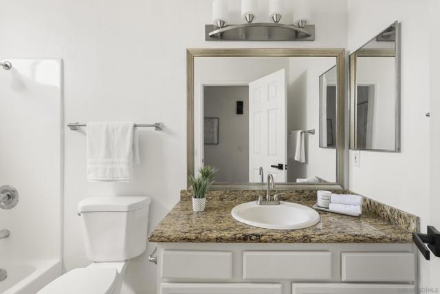 12191 Cuyamaca College Dr E, El Cajon CA: https://media.crmls.org/mediaz/8eb86dd0-1ae8-4a55-bbff-5333e19cbe41.jpg