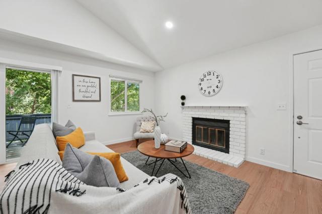 1409 La Terrace Circle, San Jose CA: https://media.crmls.org/mediaz/8eb908e8-cc26-4770-bb03-e5fe157271b5.jpg