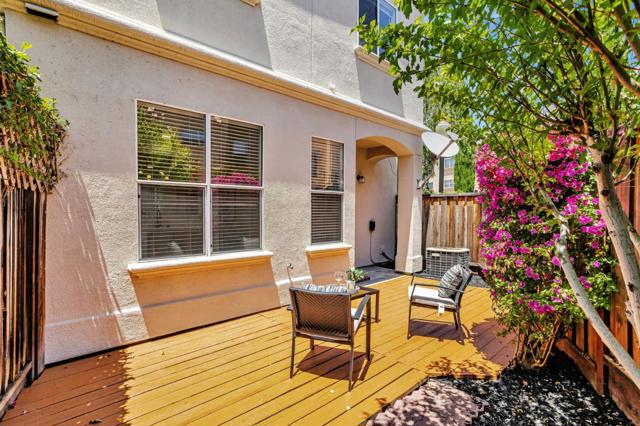 103 Whits Road, Mountain View CA: https://media.crmls.org/mediaz/8ebaadb4-7d39-4adc-97b7-96e97b1379ab.jpg