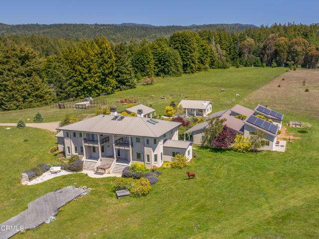 28651 S Highway 1, Point Arena CA: https://media.crmls.org/mediaz/8ebaec89-9c17-4f5d-b8f7-98aaad8660e2.jpg
