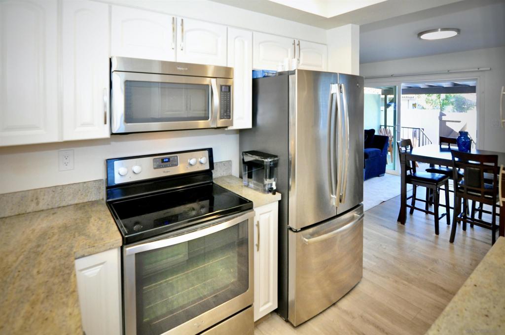 12226 Rancho Bernardo Rd. - photo 9