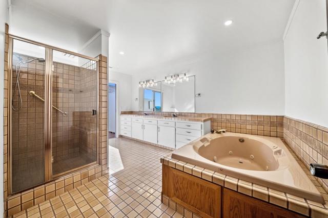 623 High Street, Santa Cruz CA: https://media.crmls.org/mediaz/8ebc6aa2-89fe-4207-b10f-cfd970455ac9.jpg