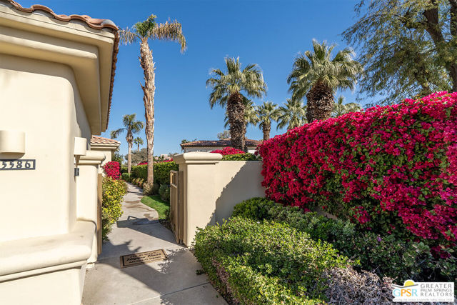 55586 Southern, La Quinta CA: https://media.crmls.org/mediaz/8ebcc9ea-b015-4872-922b-94b259b4cdd9.jpg