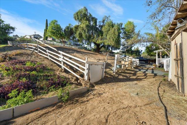 Detail Gallery Image 23 of 70 For 410 Woodland Ln, El Cajon,  CA 92021 - – Beds | – Baths