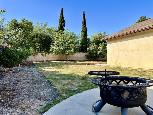 8123 Tiara Street, Ventura CA: https://media.crmls.org/mediaz/8ebd3c5c-49da-4d51-8837-6e9e69e964c8.jpg