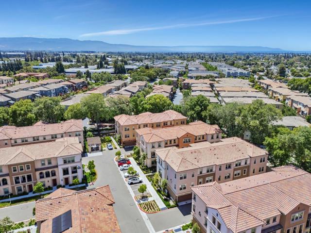 1040 Darwin Terrace, Sunnyvale CA: https://media.crmls.org/mediaz/8ebd9d51-9859-40f0-b451-477bbc2a0277.jpg