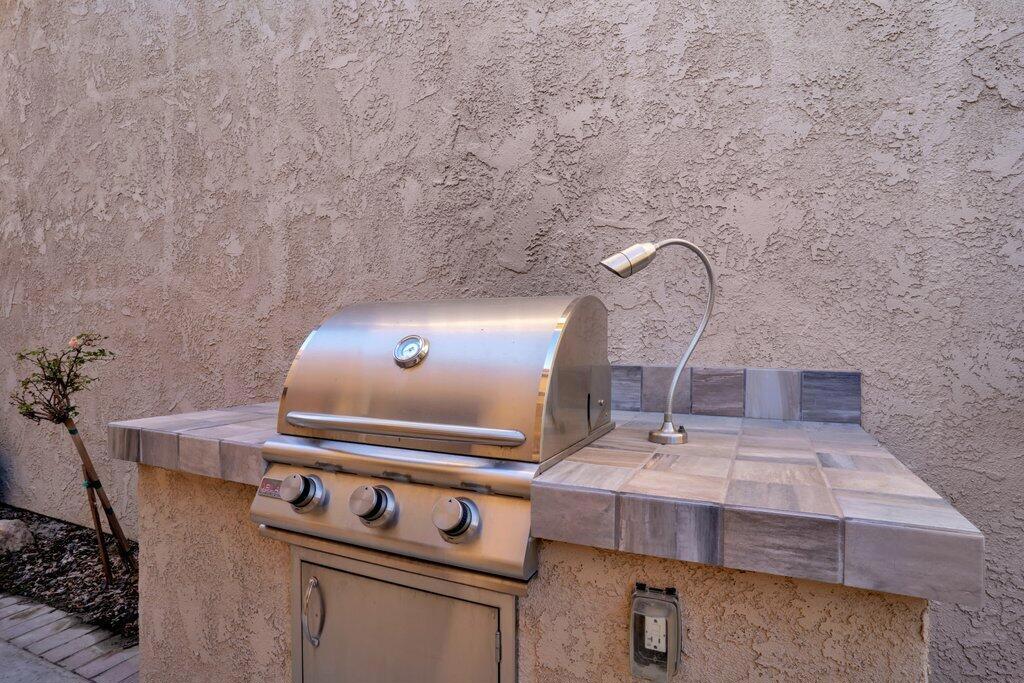 MLS #219137035DA image #5