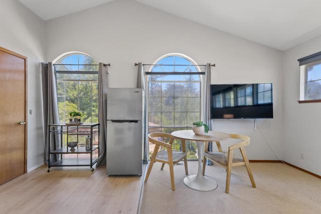 405 Esmeralda Drive, Santa Cruz CA: https://media.crmls.org/mediaz/8ebdaa45-c045-4dc5-95fd-6ba22c0ac097.jpg