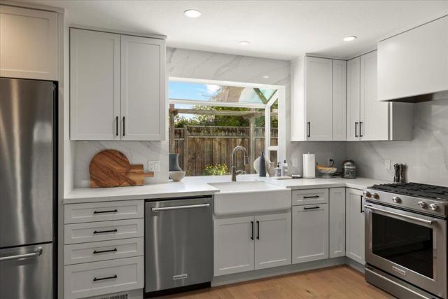 670 Roble Drive, Morgan Hill CA: https://media.crmls.org/mediaz/8ec14001-bd2c-4e53-9bdc-5a5e8c1c1108.jpg