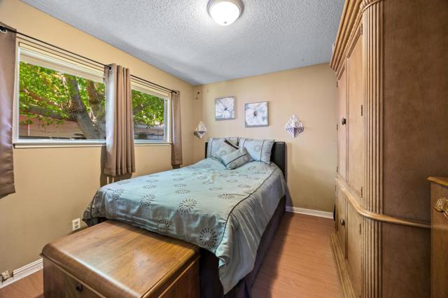 1809 Higdon Avenue, Mountain View CA: https://media.crmls.org/mediaz/8ec28dcc-1de8-44db-84ac-171c0c6a06bb.jpg