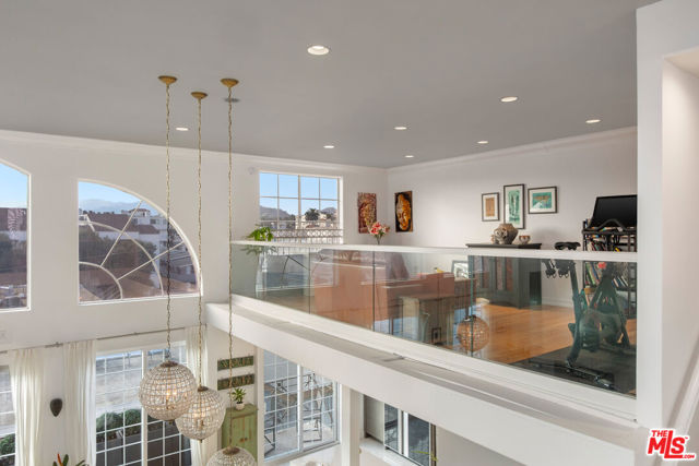 Drew Fenton | 11723 Goshen Avenue Los Angeles CA | MLS: 7431022