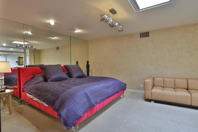 45735 Pawnee Road, Indian Wells CA: https://media.crmls.org/mediaz/8ec3c221-c36d-4d34-9283-52d115a157e7.jpg