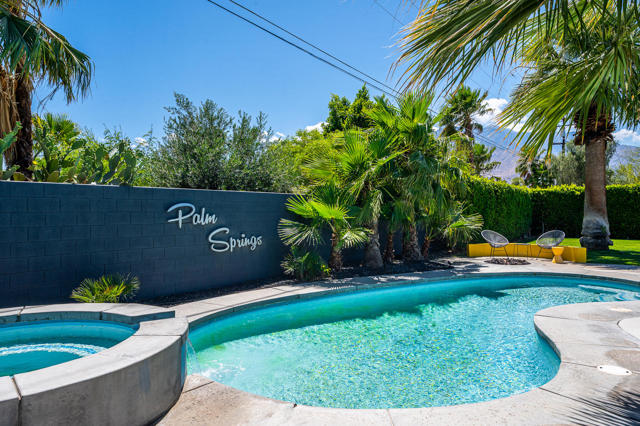 3623 E Avenida Fey Norte, Palm Springs CA: https://media.crmls.org/mediaz/8ec41382-9336-4b65-ade0-ed0a83cbd859.jpg
